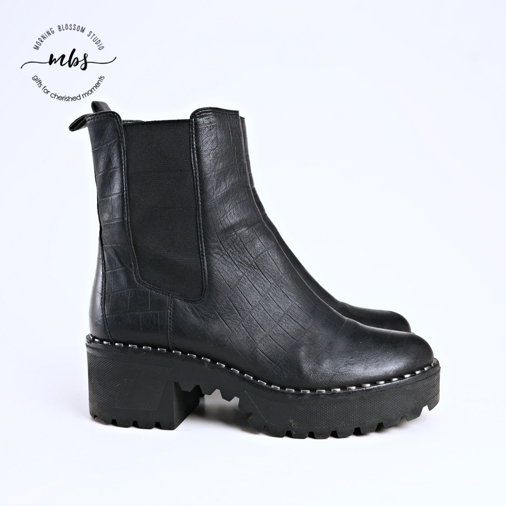 Vince Camuto Madisha Chelsea Boot Lug Sole Platform Ankle Boots Black Women 8